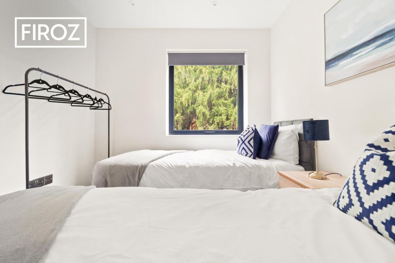 Spacious 4 Bedroom 3 Bath House For Families & Contractors With Free Parking, Fast Wi-Fi & Netflix By Firoz Property Management Leeds  Exterior foto
